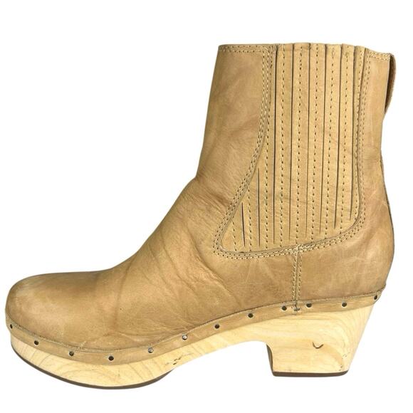 Frye Women’s Millie Distressed Brown Leather Clog Boot Size US 6.5 - Picture 2 of 11